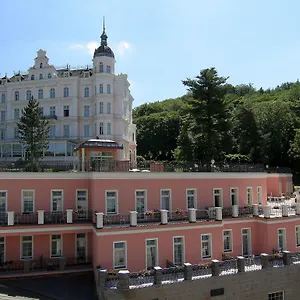 Bristol Georgy House Karlsbad